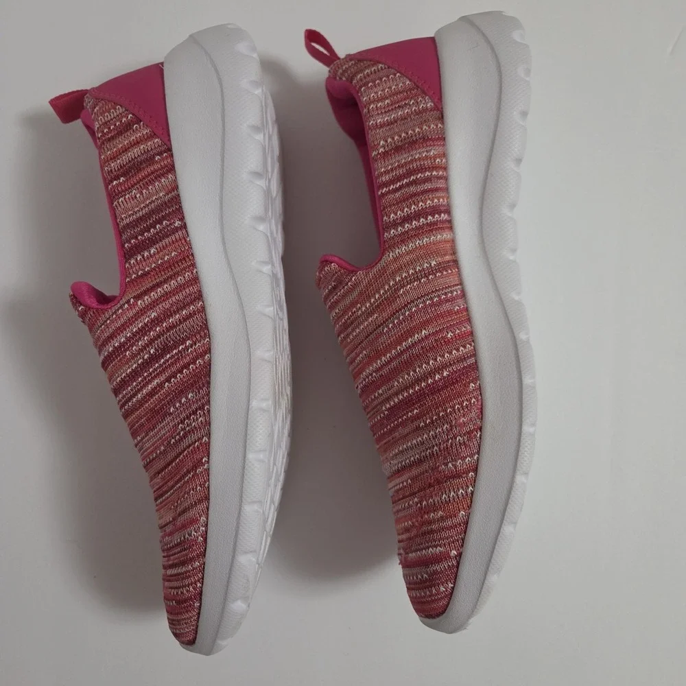Athletic Works Comfort Fit Memory Foam Women's Slip-On Knit Sneakers Pink Size 8